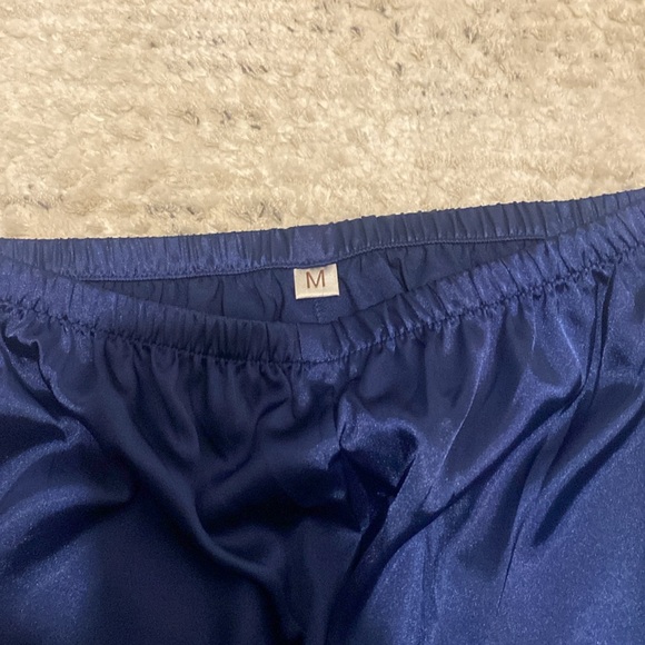 NEVER WORN! Blue satin pj set. - Picture 3 of 4